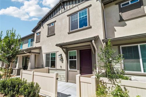 32331 Tannat Dr, Temecula, CA, 92591-0385 | Card Image
