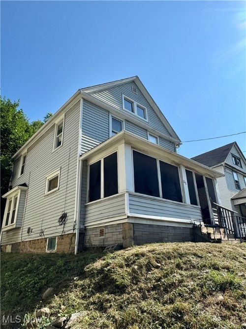 31 E Emerling Ave, Akron, OH, 44301-1606 | Card Image