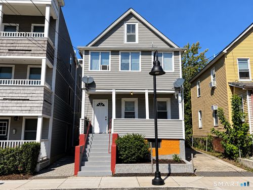 226 Ludlow St, Stamford, CT, 06902-8923 | Card Image