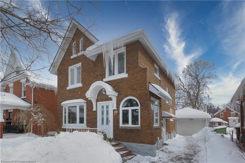 44 Troy St, Kitchener, ON, N2H1L8 | Card Image