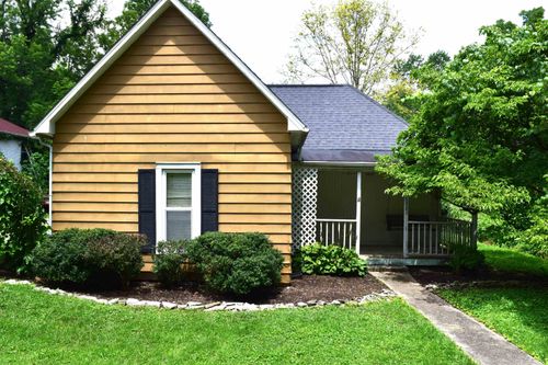 1570 W 7th Street, Bloomington, IN, 47404 | Card Image