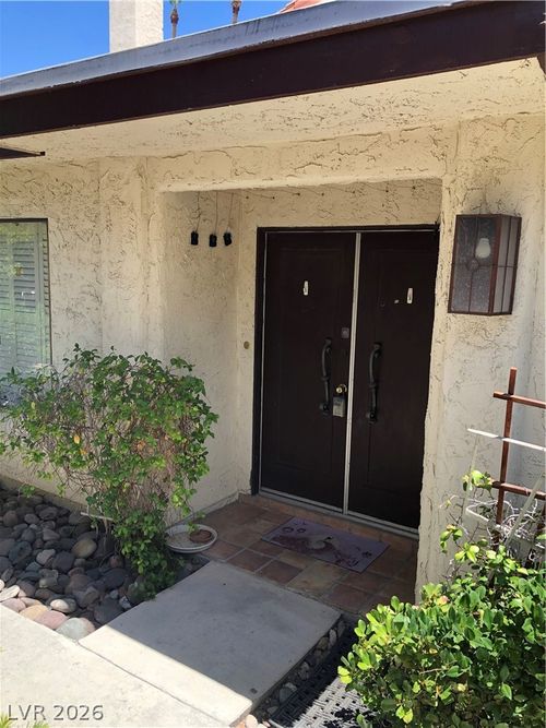 3066 Conquista Ct, Las Vegas, NV, 89121-3864 | Card Image