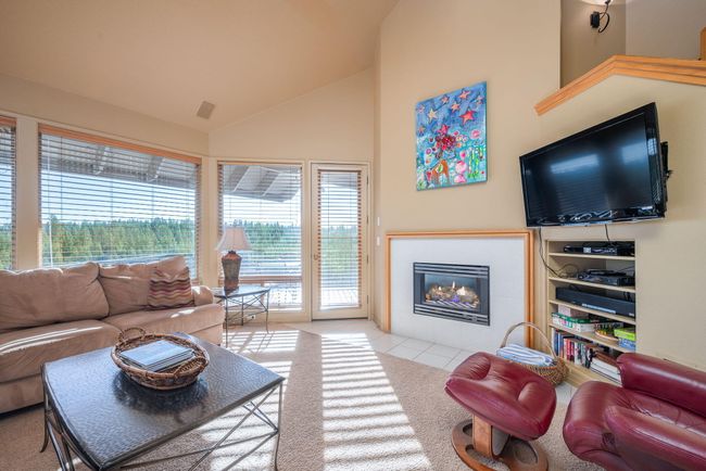 49-web-or-mls-1-16-25 19717 Mt Bachelor | Image 11