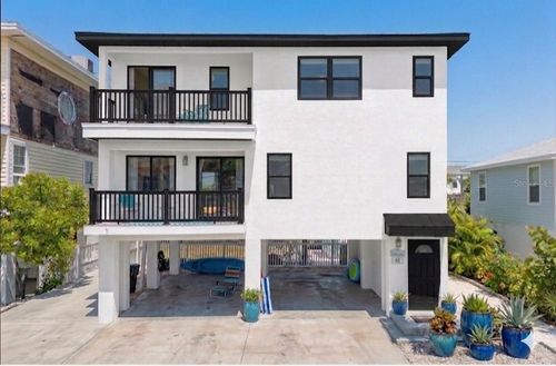 23 80th Ave, TREASURE ISLAND, FL, 33706-5215 | Card Image