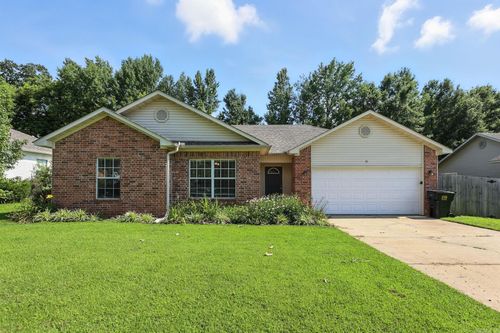 15 Shamsie Dr, Ward, AR, 72176-8795 | Card Image