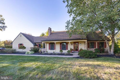 771 Sharon Ln, Harleysville, PA, 19438-2814 | Card Image