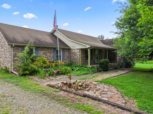 1949 Orchard Park Dr, Murfreesboro, TN, 37128-5651 | Card Image