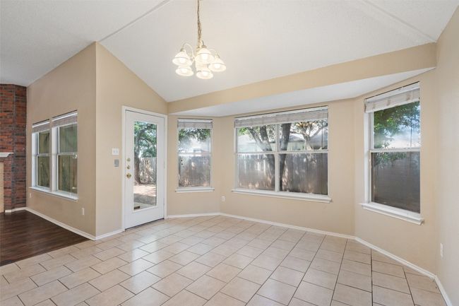 1008 Chippewa, House other with 4 bedrooms, 2 bathrooms and 4 parking in Round Rock TX | Image 13