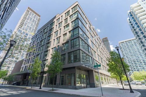 412-2 Shore Ln, Jersey City, NJ, 07310-1421 | Card Image