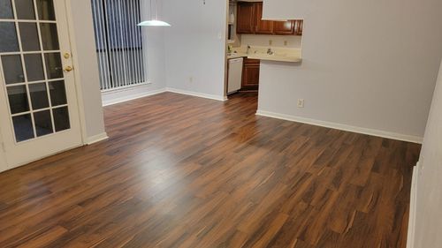 3222-2103 Friendly Dr, Arlington, TX, 76011-2910 | Card Image