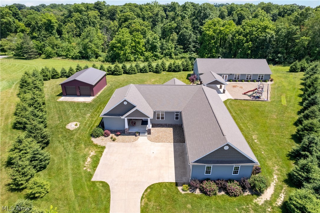 Township Road 276 , Millersburg, OH 44654
