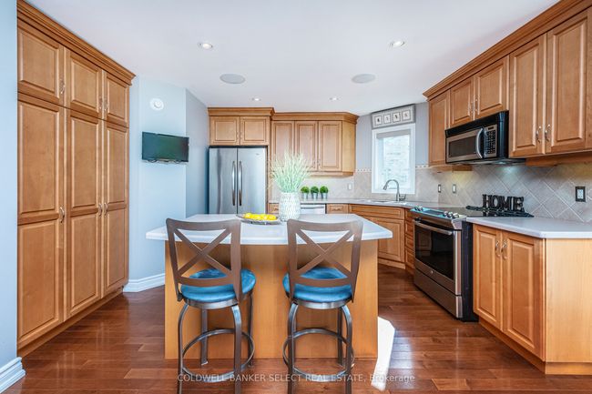 5 - 14 Zimmerman Dr, Condo with 3 bedrooms, 4 bathrooms and 2 parking in Caledon ON | Image 11