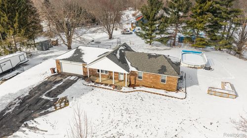 19750 Ivey Rd, Chelsea, MI, 48118-9478 | Card Image