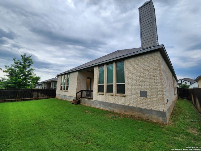 1113 Carriage Loop, House other with 4 bedrooms, 4 bathrooms and null parking in New Braunfels TX | Image 35