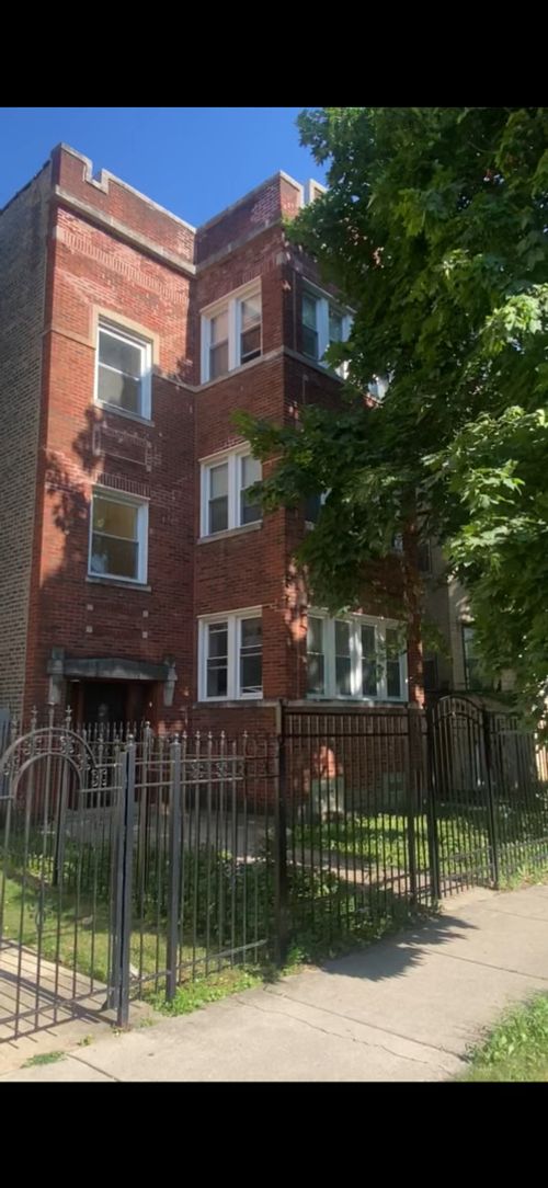 1-6327 N Francisco Ave, Chicago, IL, 60659-1588 | Card Image