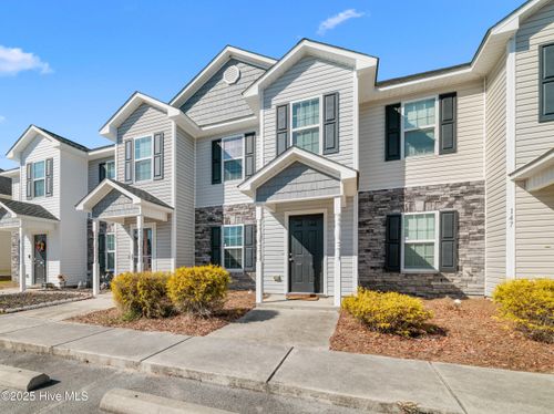 145 W Murrow Ln, Jacksonville, NC, 28546-0051 | Card Image