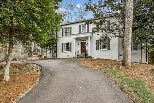 3905 Peachtree Dunwoody Rd Ne, Atlanta, GA, 30342-3934 | Card Image