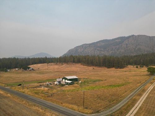 2429 Cottonwood Creek Rd, Chewelah, WA, 99109-9672 | Card Image