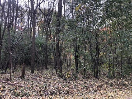 3211 Loop Rd N, Burnsville, MN, 55306-7200 | Card Image