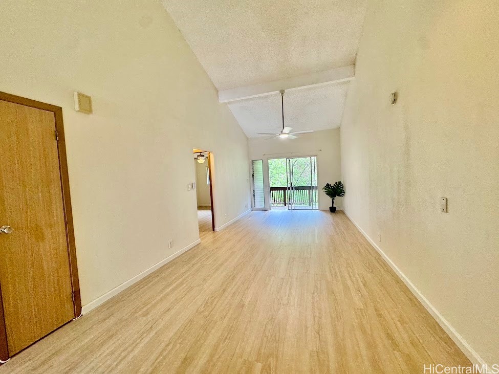 Residential in Aiea 4