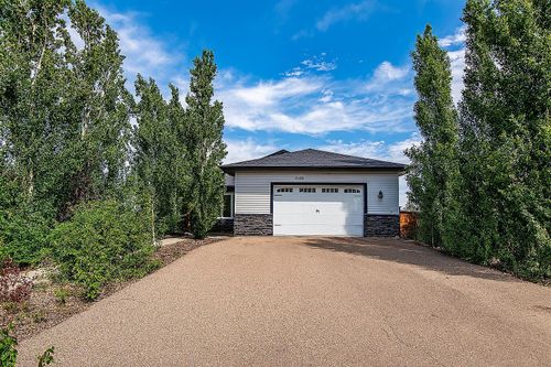 4622 58 Avenue, Rimbey, AB, T0C2J0 | Card Image