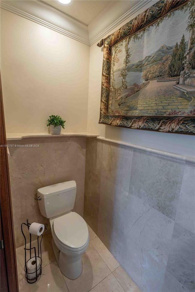 4241 Ne 23 Rd Ter, House other with 4 bedrooms, 4 bathrooms and null parking in Lighthouse Point FL | Image 18