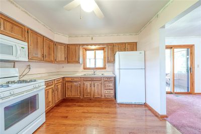 Oak cabinets | Image 3