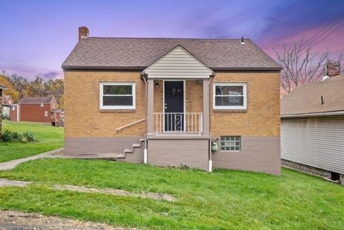 444 27th St, Mckeesport, PA, 15132-7026 | Card Image
