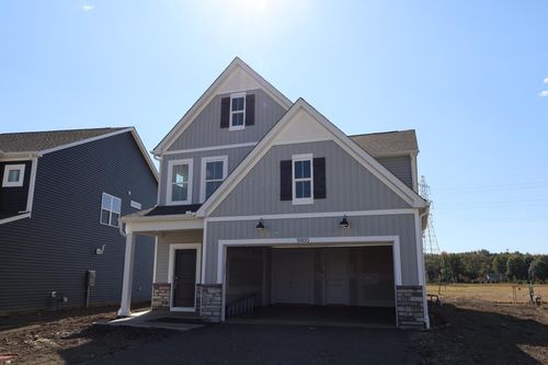 5900 Creekview Dr, Powell, OH, 43065-9969 | Card Image