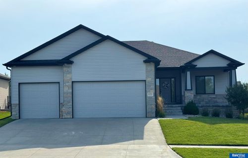 1231 W Lander Dr, Lincoln, NE, 68521-6501 | Card Image