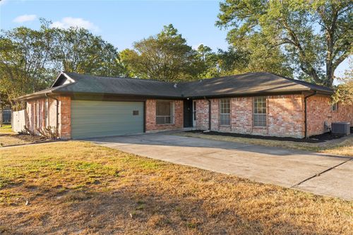 19415 Enchanted Oaks Dr, Spring, TX, 77388-5928 | Card Image