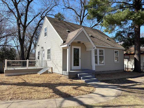 8032 Sunnyside Rd, Mounds View, MN, 55112-5940 | Card Image