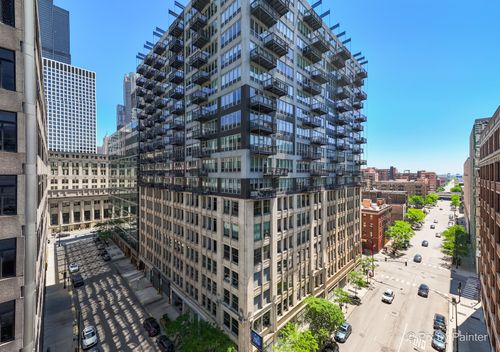 704-565 W Quincy St, Chicago, IL, 60661-2904 | Card Image