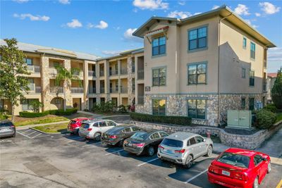 535 - 904 Charo Parkway, Condo with 3 bedrooms, 3 bathrooms and null parking in Davenport FL | Image 3