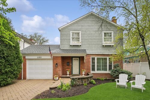 1105 Elm St, Winnetka, IL, 60093-2166 | Card Image