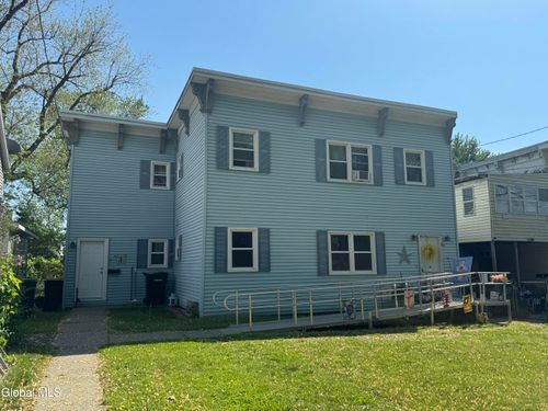 2 Mcloughlin Lane, Troy, NY, 12180 | Card Image