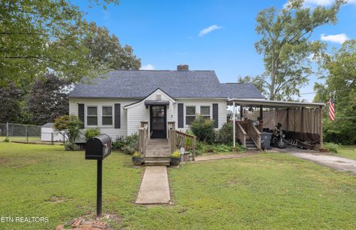400 Hiawassee Ave, Knoxville, TN, 37917-3619 | Card Image