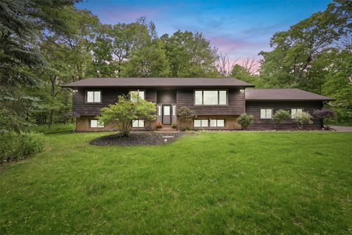 642 S 57th Avenue, Eau Claire, WI, 54703 | Card Image
