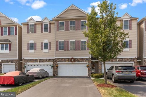 225 Saddlebrook Dr, BENSALEM, PA, 19020-7834 | Card Image