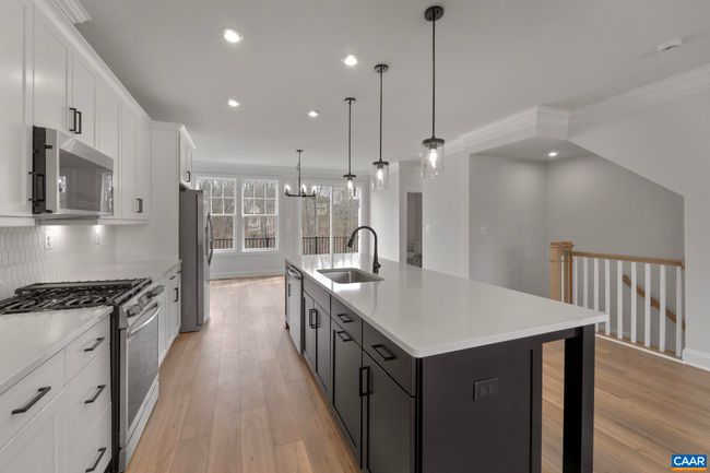45 Farrow Dr, House attached with 3 bedrooms, 3 bathrooms and null parking in CHARLOTTESVILLE VA | Image 18