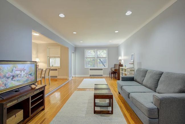APT-303 - 68 Yellowstone Blvd, Home with 2 bedrooms, 2 bathrooms and null parking in Forest Hills NY | Image 6