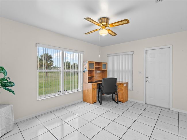 Office/Flex Room | Image 17