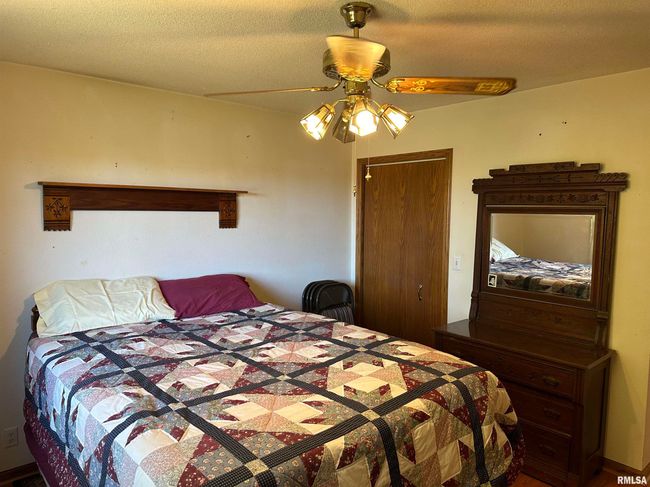 1351 Township Road, House other with 2 bedrooms, 2 bathrooms and null parking in Stronghurst IL | Image 13