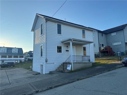 17 N Silver St, Mount Pleasant, PA, 15666-1505 | Card Image