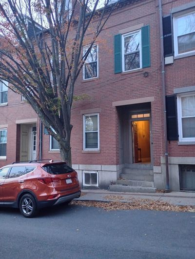 16 Chestnut St., House other with 4 bedrooms, 1 bathrooms and null parking in Boston MA | Image 2