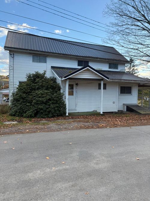 114 Pennsylvania Ave, Big Run, PA, 15715-1138 | Card Image