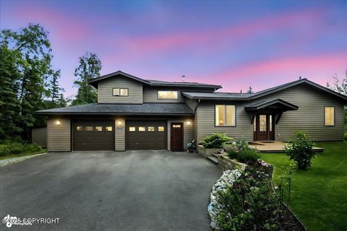 5596 Dalzell Cir, Anchorage, AK, 99507-6837 | Card Image