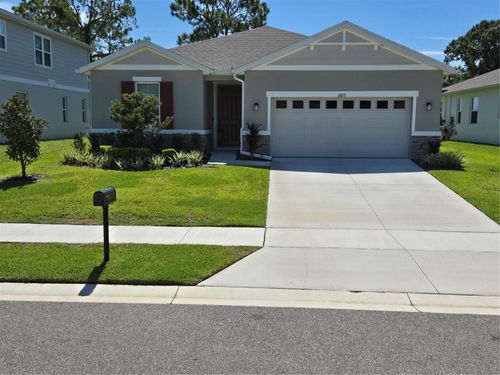 10073 Spring Lake Dr, Clermont, FL, 34711-7911 | Card Image