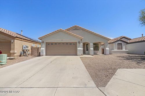 10451 E Oakbrook St, Tucson, AZ, 85747-5965 | Card Image