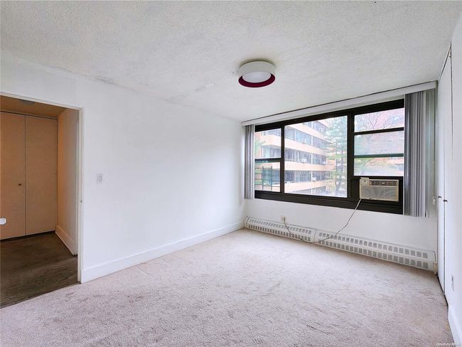 APT-4B - 162-40 9 Th Ave, Home with 3 bedrooms, 1 bathrooms and null parking in Beechhurst NY | Image 17